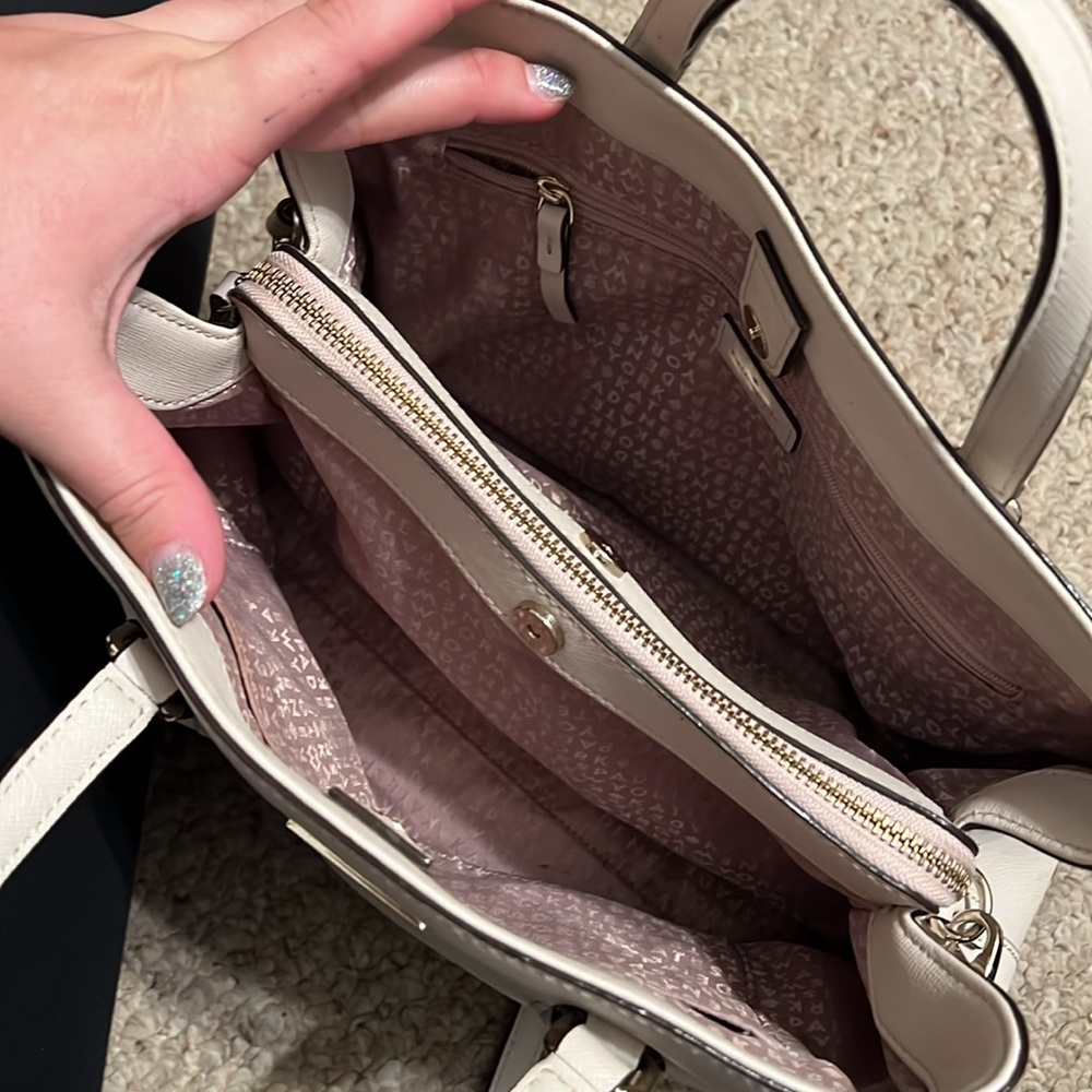 Kate Spade Handbag - Picture 3 of 6